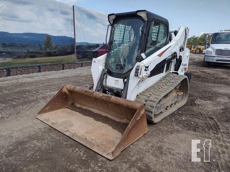 2017-bobcat-t595-image-35