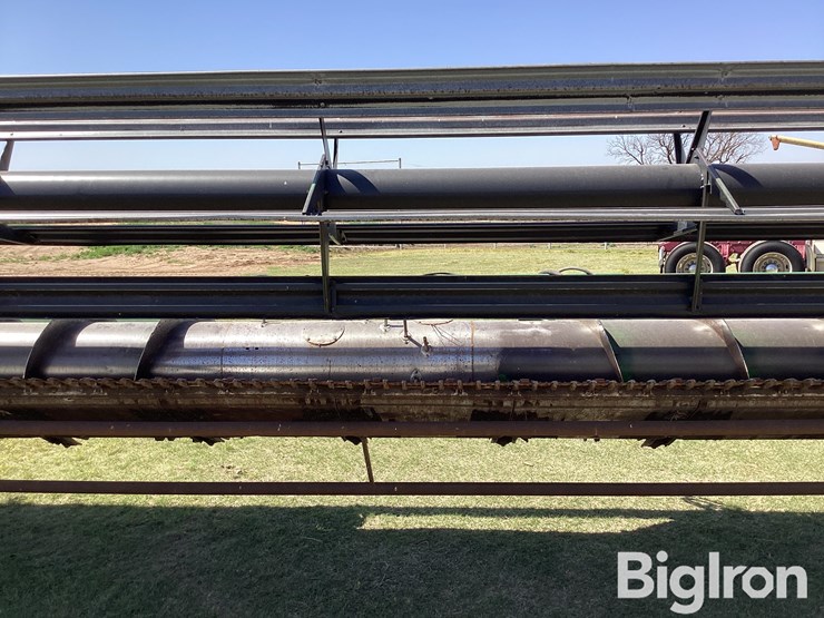 john-deere-230-image-18