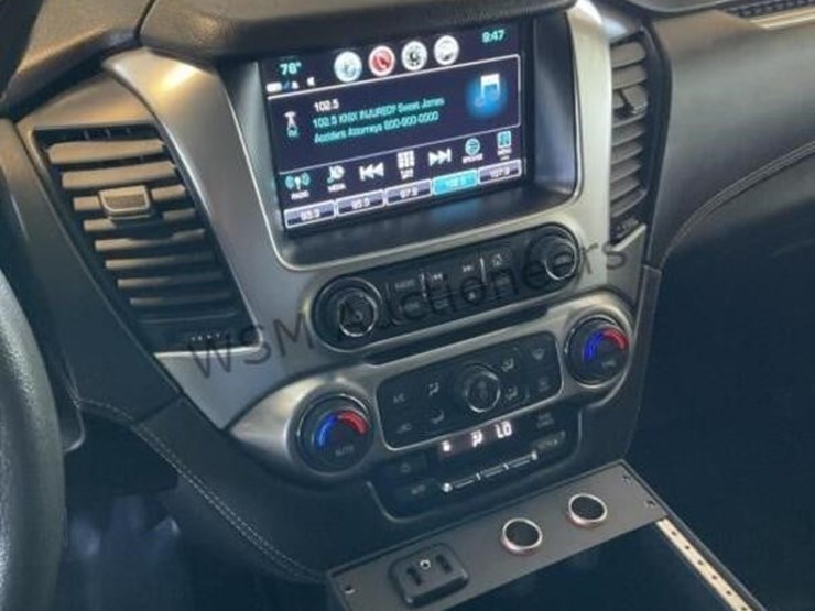 2019-chevrolet-tahoe-image-19