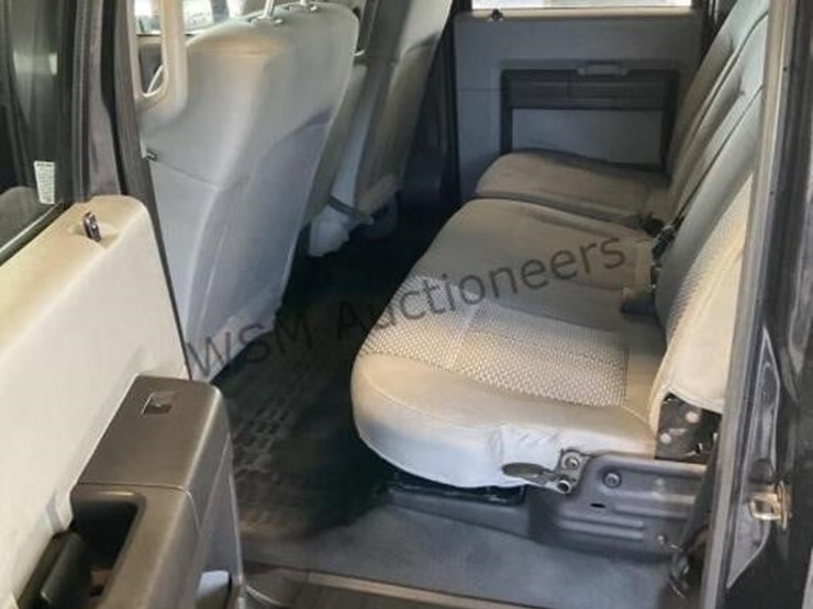 2015-ford-f350-image-25