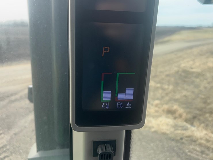 2022-john-deere-9rt-570-image-23