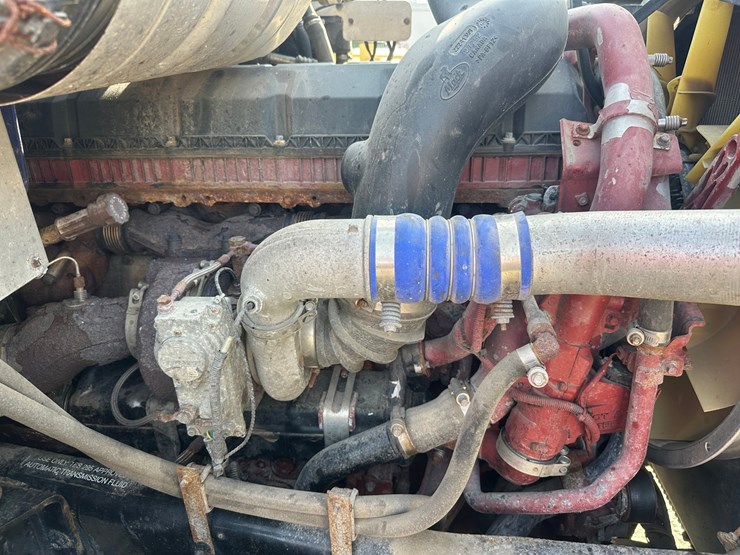 2019-massey-ferguson-8-image-50