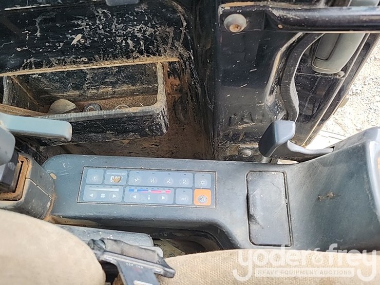 2009-caterpillar-321d-lcr-image-46