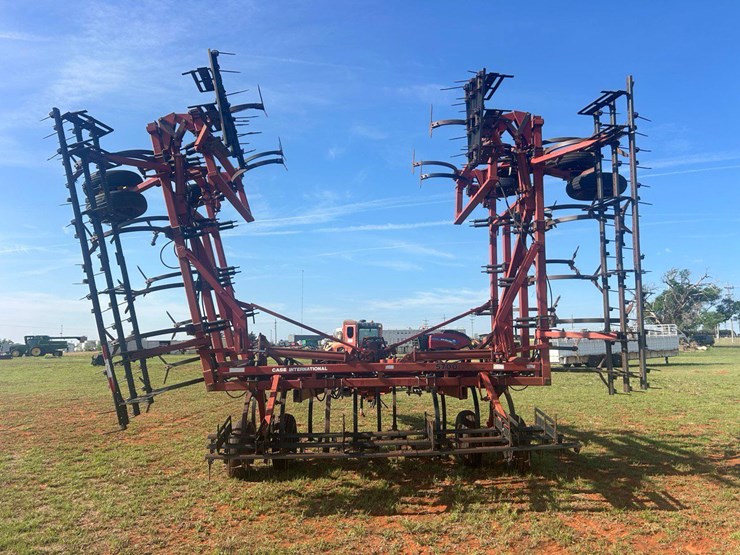 case-ih-5700-image-5