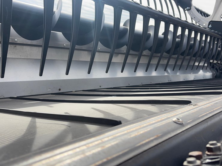 2023-mac-don-fd240-image-7