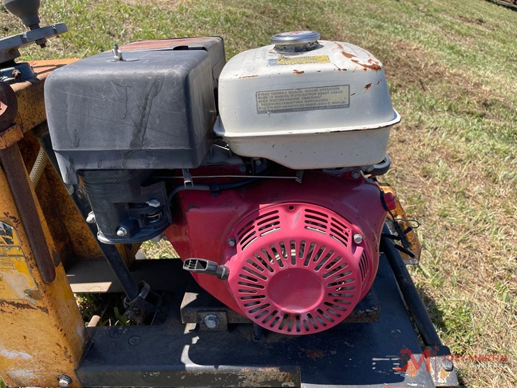 stow-walk-behind-concrete/asphalt-saw-image-5