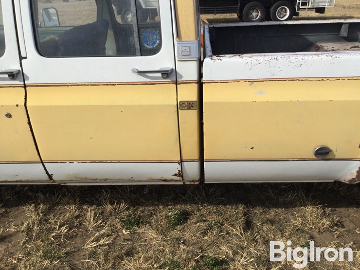 1978-chevrolet-custom-deluxe-image-10