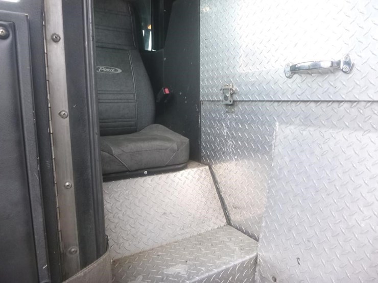 1990-pierce-arrow-image-10