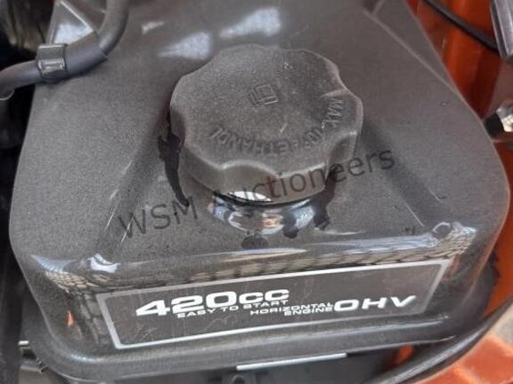 2026-sdl-36c-stand-up-skid-steer-image-8