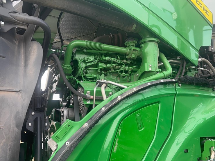 2022-john-deere-9rt-570-image-16