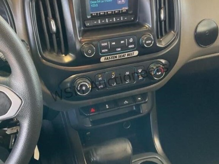 2015-chevrolet-colorado-image-20