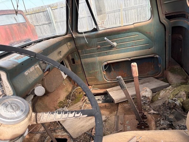 1960-ford-f850-image-7