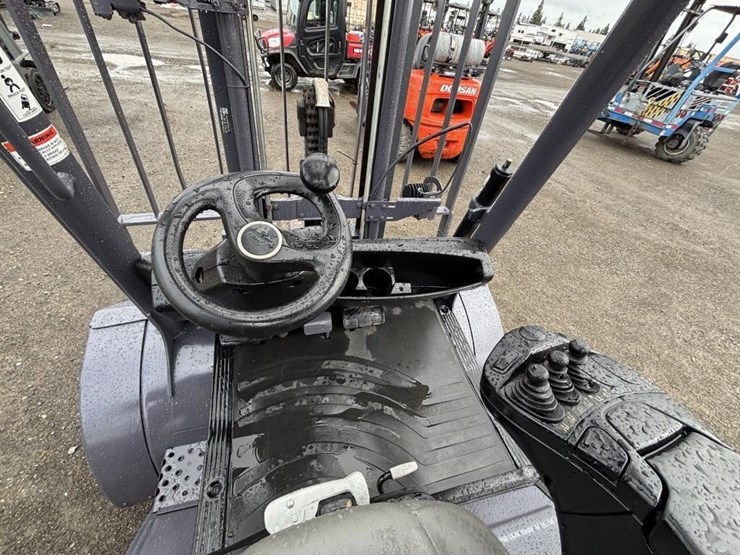 2017-linde-h35t-image-18