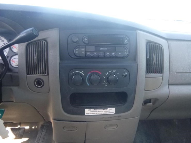 2005-dodge-ram-2500-image-11