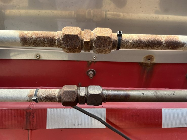 #1704-•-2006-abs-rc5-live-bottom-trailer-image-25