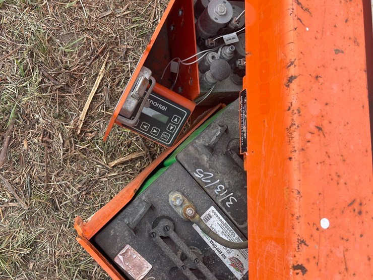 2017-snorkel-s4732e-image-11