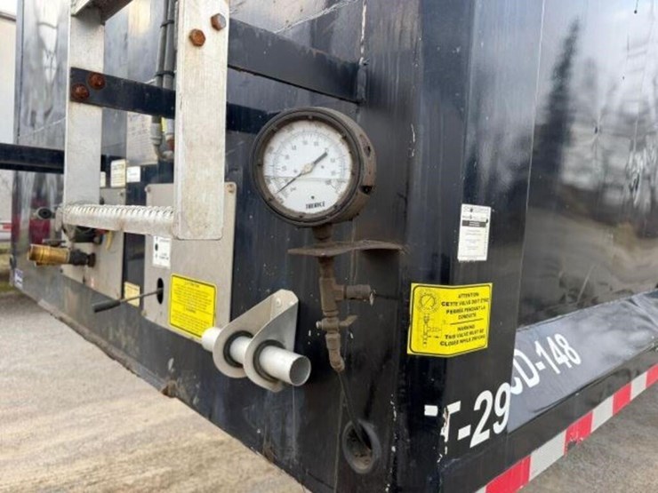 2021-deloupe-53-ft-quad/a-walking-floor-trailer-2d-image-9