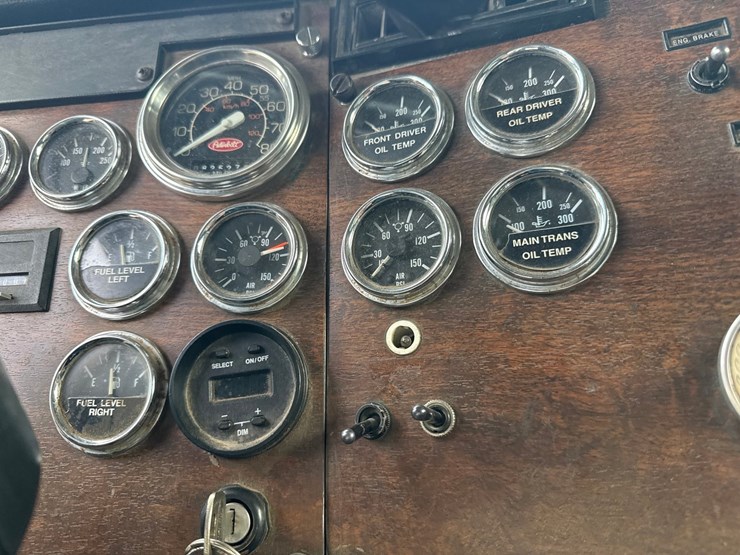 1999-caterpillar-c12-image-57