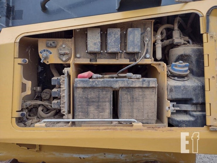 deere-650k-lgp-image-22