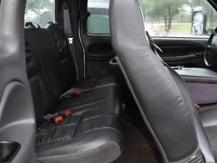 2002-dodge-ram-3500-image-9