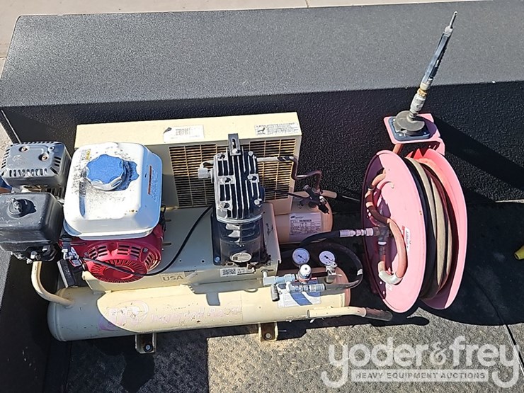 2022-chevrolet-2500hd-image-15