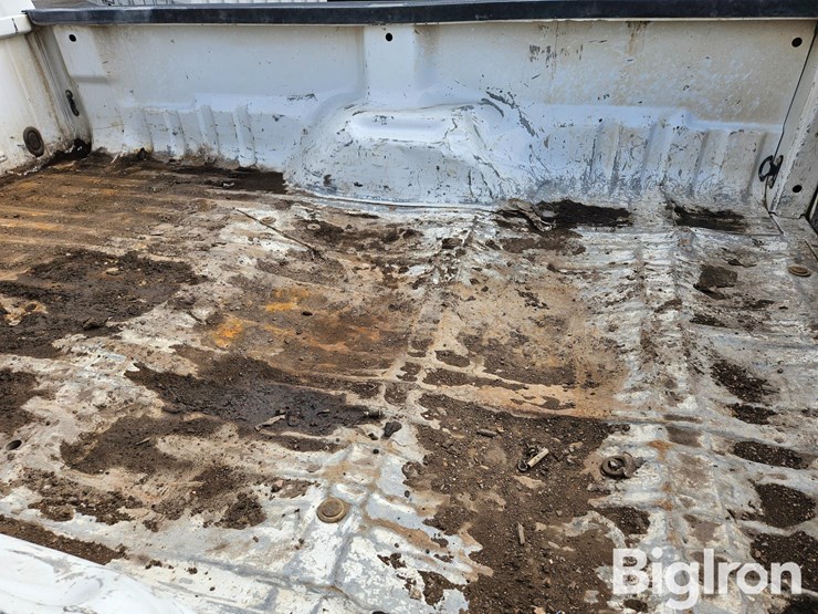 2012-ford-f250-xl-image-15