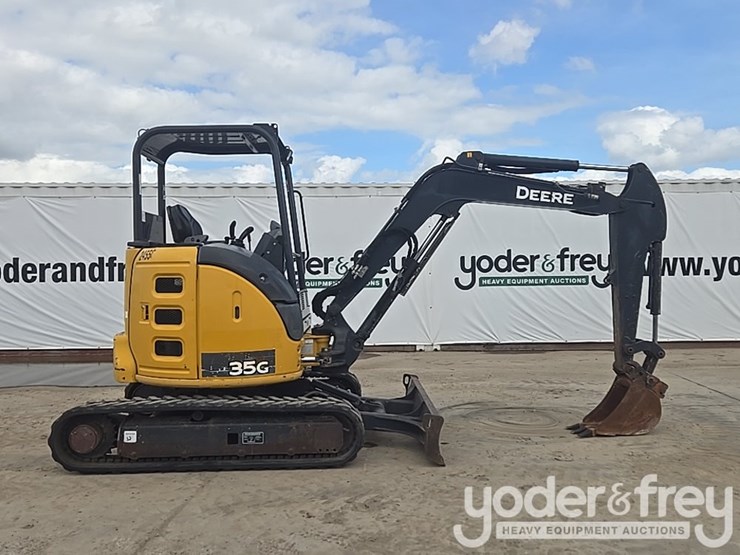 2019-deere-35g-image-6