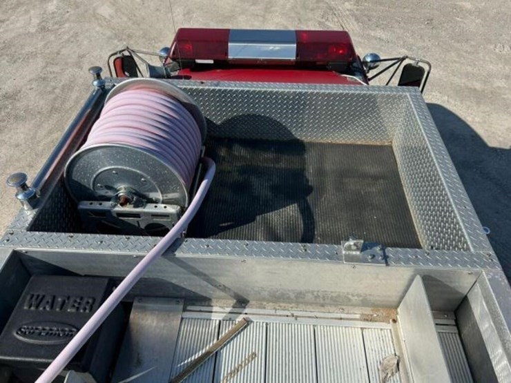 1996-ford-f700-image-50