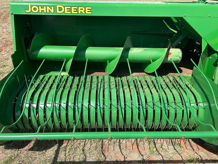 john-deere-348-image-3
