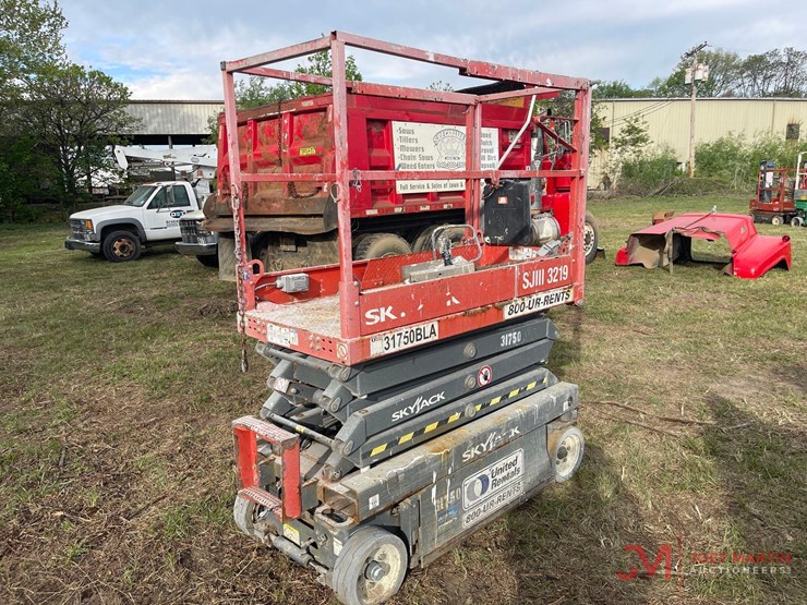 2016-skyjack-sjiii3219-image-4