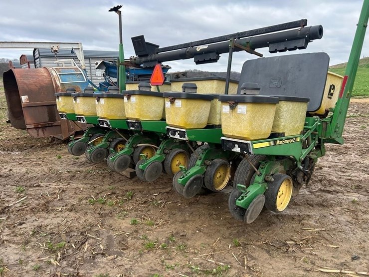 john-deere-7200-image-6