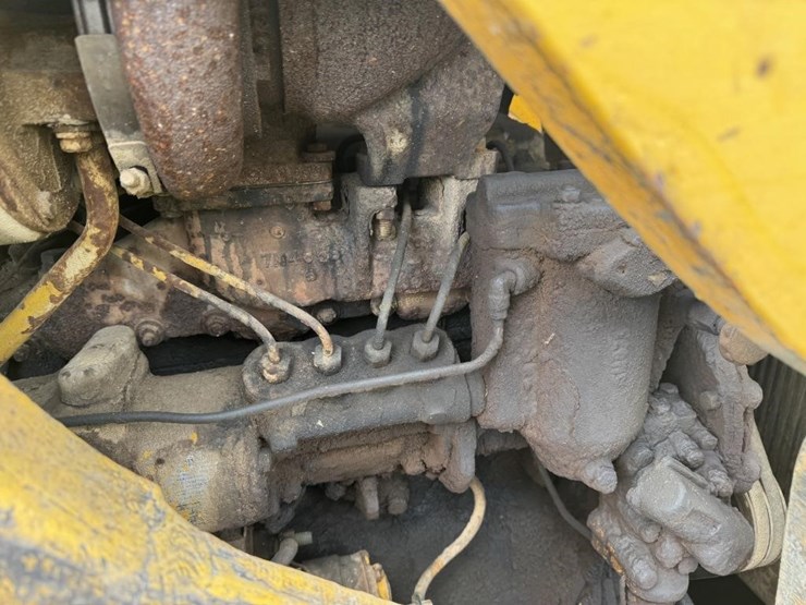 caterpillar-955-image-22