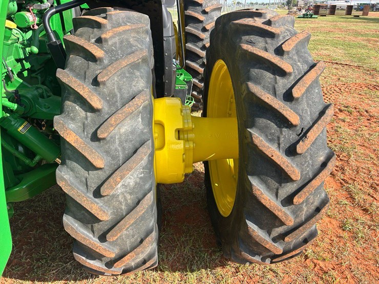 2016-john-deere-8345r-image-22