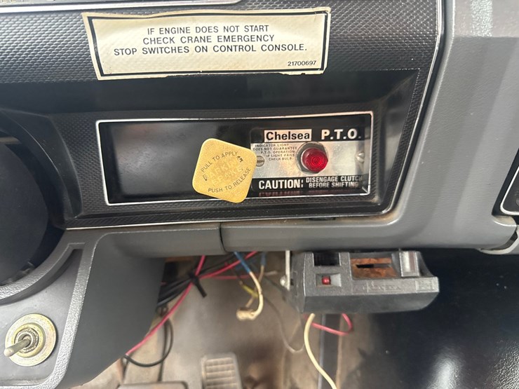 1989-ford-f800-image-64