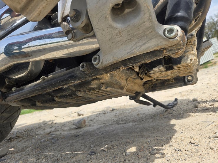 #23348-•-2006-victory-kingpin-motorcycle-image-27