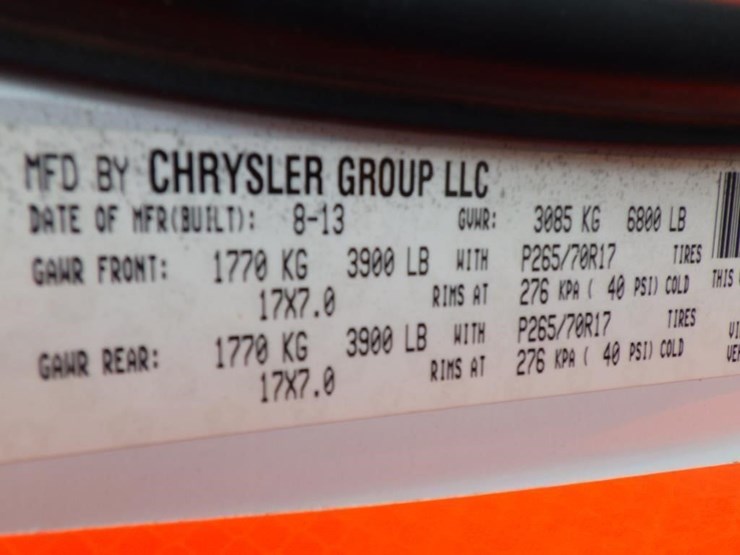 2014-dodge-1500-image-16