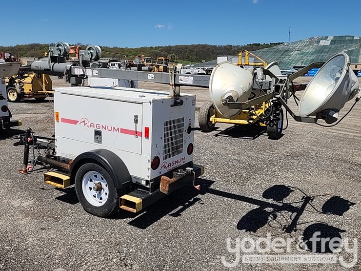 magnum-light-tower-image-4