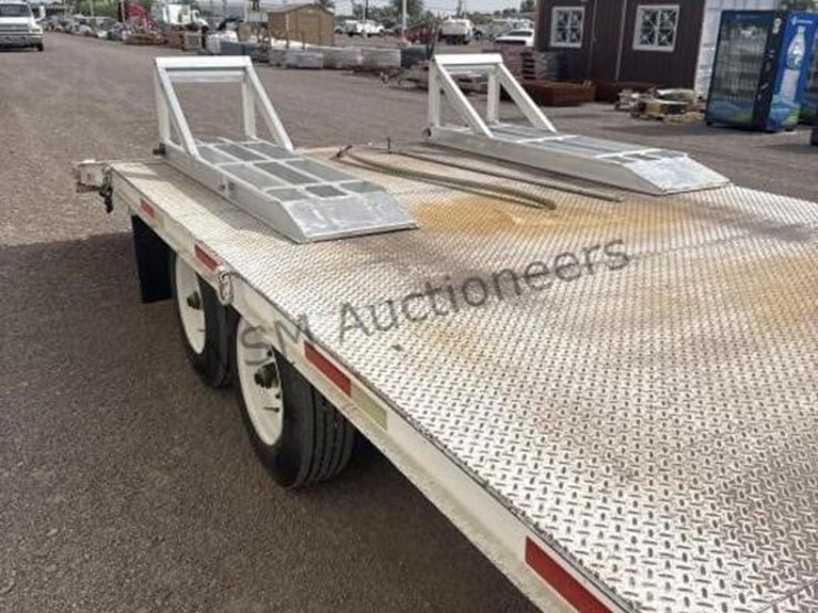 2010-f/b-trailer-image-6