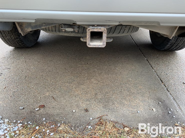 2002-toyota-sequoia-image-13