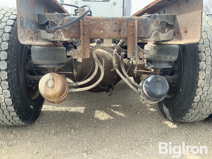 1999-kenworth-t800b-image-16