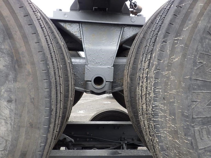 2019-kenworth-t880-image-21