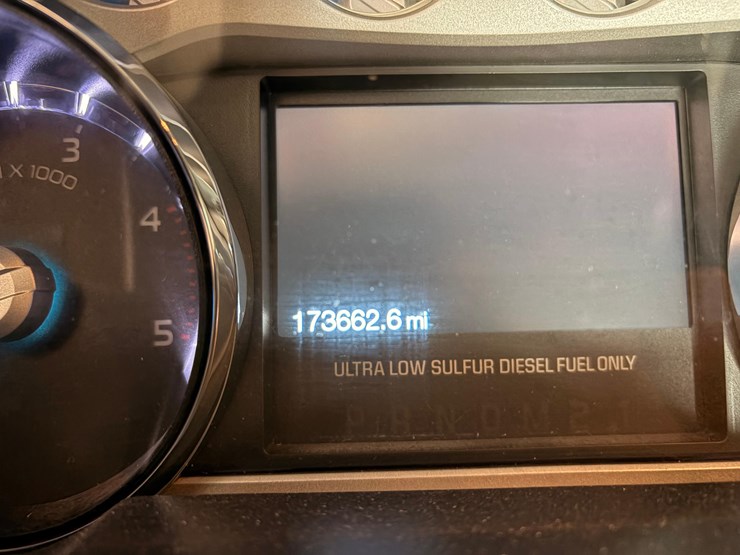 2012-ford-f350-image-4