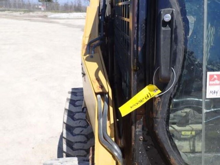 2009-caterpillar-232b-image-31