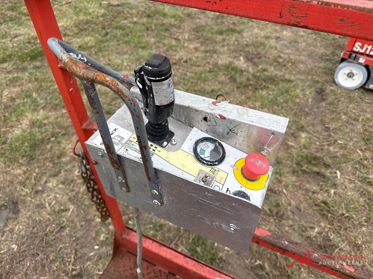 2018-skyjack-sj12-image-8