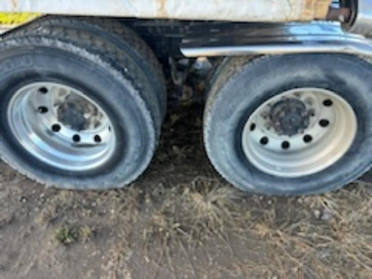 2007-international-9200i-image-10