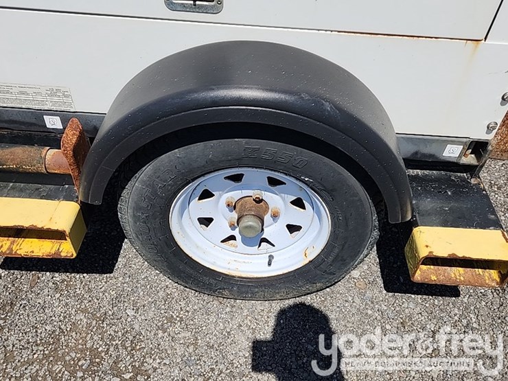 magnum-light-tower-image-5