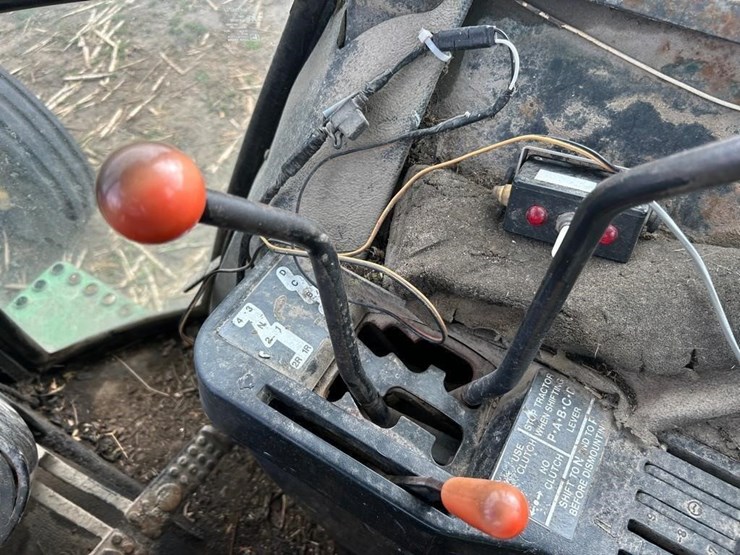 john-deere-4430-image-12