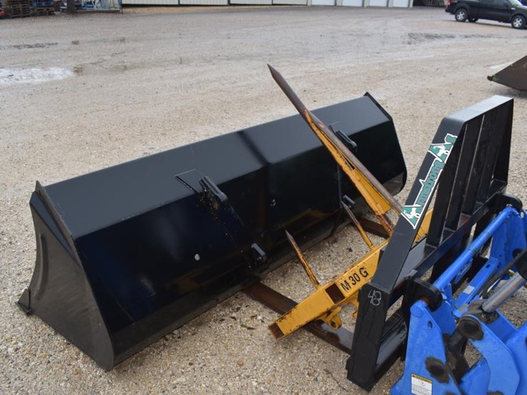 new-holland-845tl-image-24