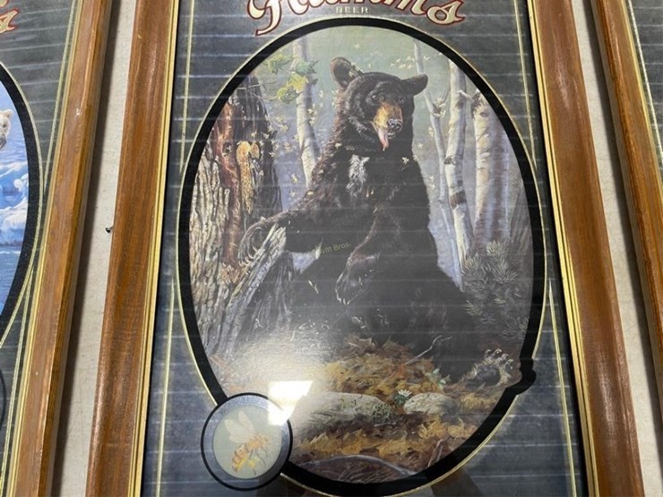 hamm's-beer-1992-black-bear-mirror-image-3