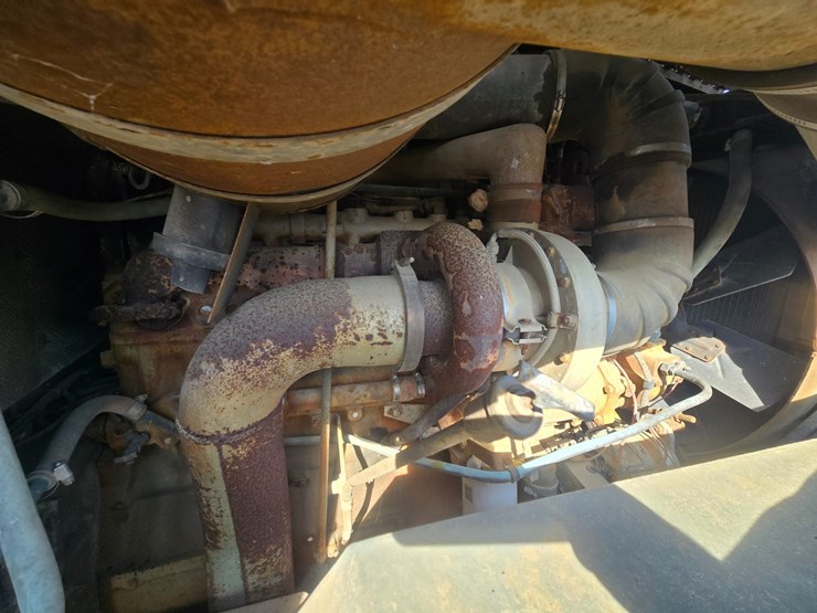 #23785-•-1979-am-general-dumptruck-(nonrunner)-image-30